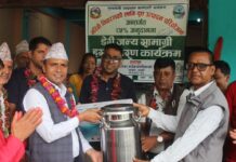 रुपा गाउँपालिकाद्धारा डेरी जन्य सामाग्री हस्तान्तरण